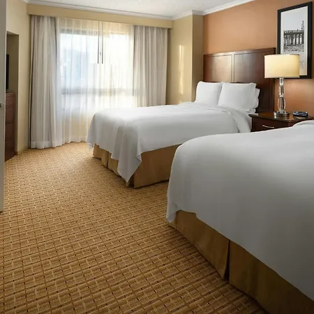 Newport Beach Marriott Bayview Exterior photo