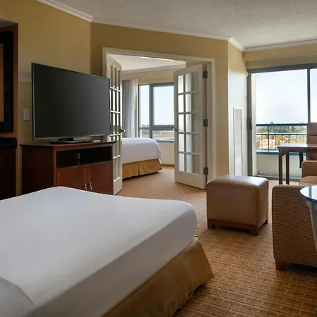 Newport Beach Marriott Bayview Exterior photo