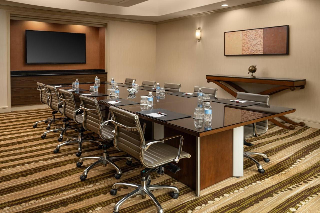 Hotel Newport Marriott Bayview 4*