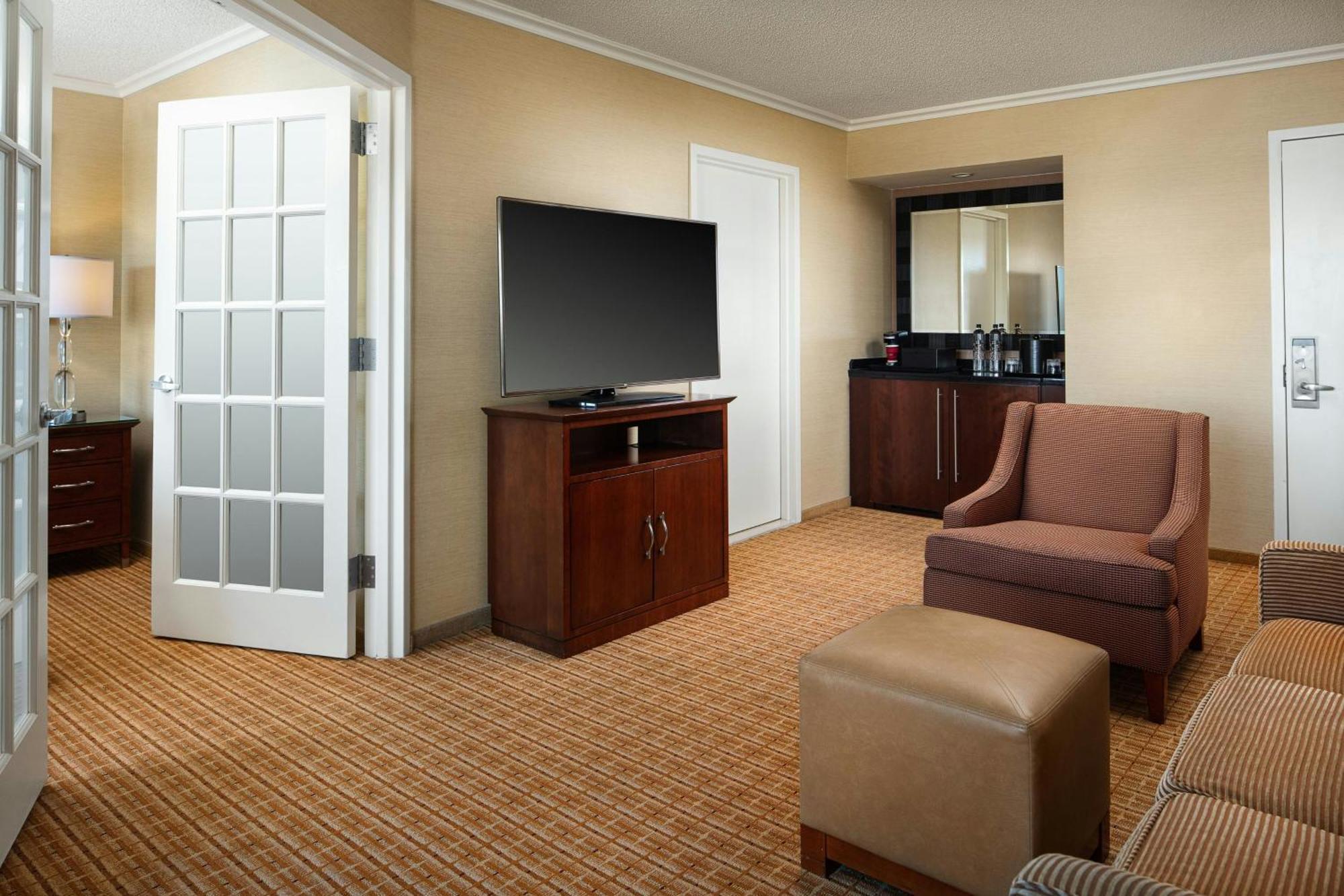 Hotel Newport Marriott Bayview 4*